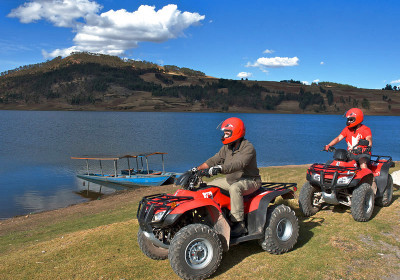 Tour Morada de los Dioses y Laguna Piuray en Cuatrimoto